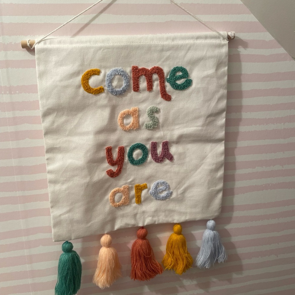 Pillow fort Wall Decor